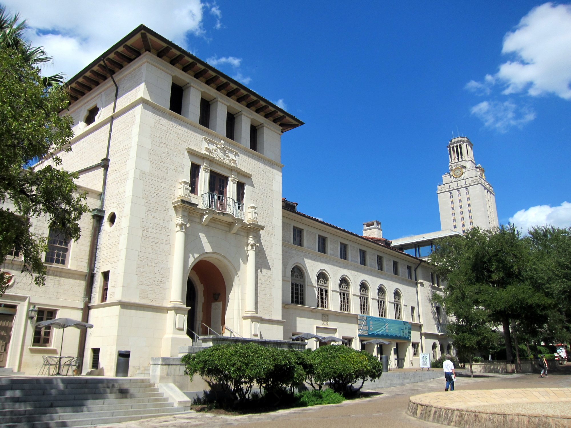 UT Austin launches $20M machine learning research institute | EdScoop