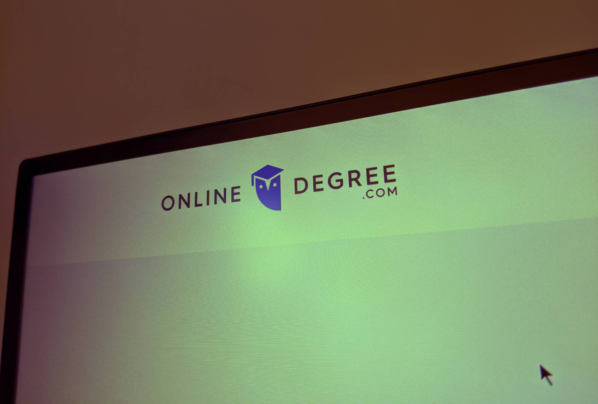 Purdue U. Global begins offering free online courses EdScoop