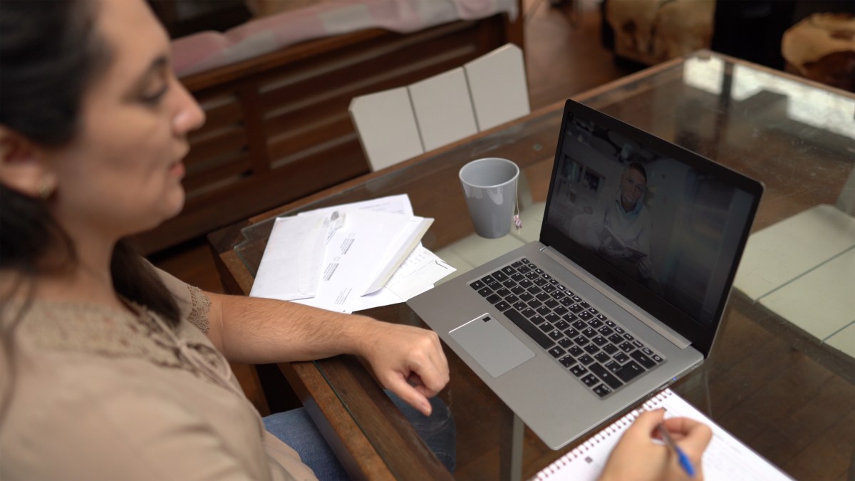 woman on laptop